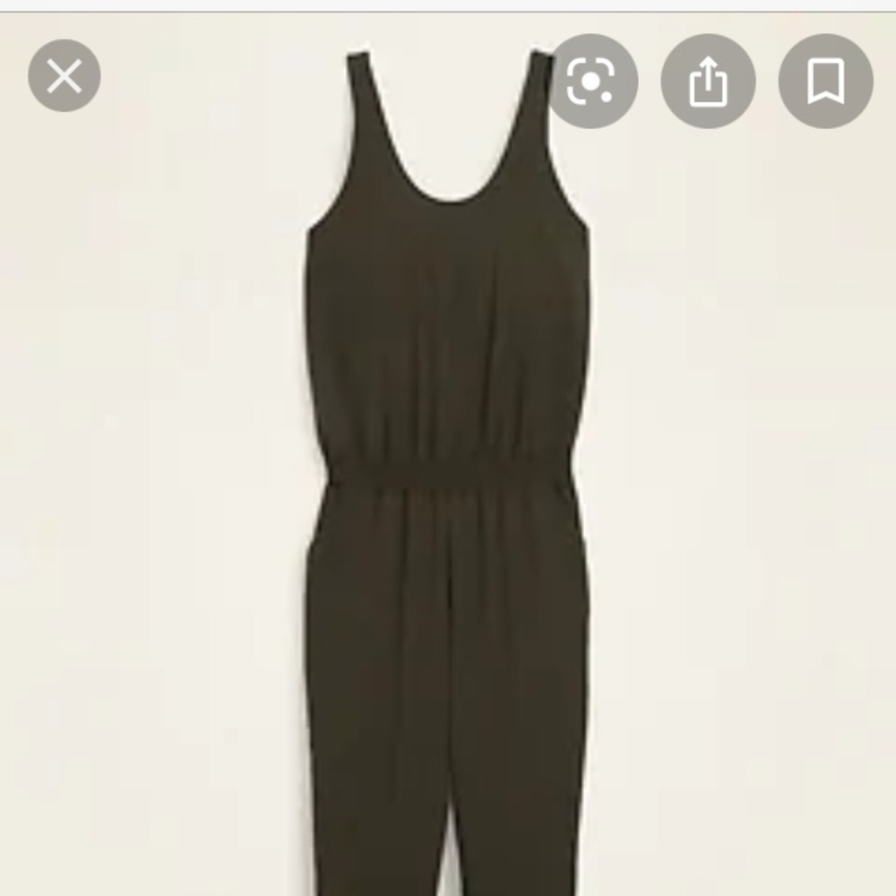 Old Navy jumpsuit NWT